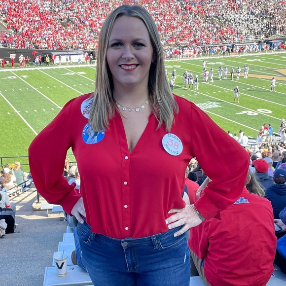 Meet your Posher, Rebecca - Picture 4 of 4